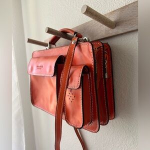 Vera Pelle orange leather crossbody shoulder bag, made in Italy